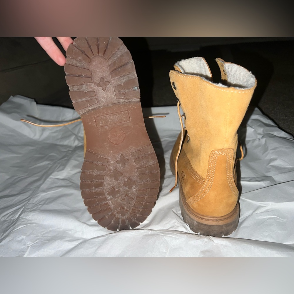 Timberlands - Picture 5 of 7